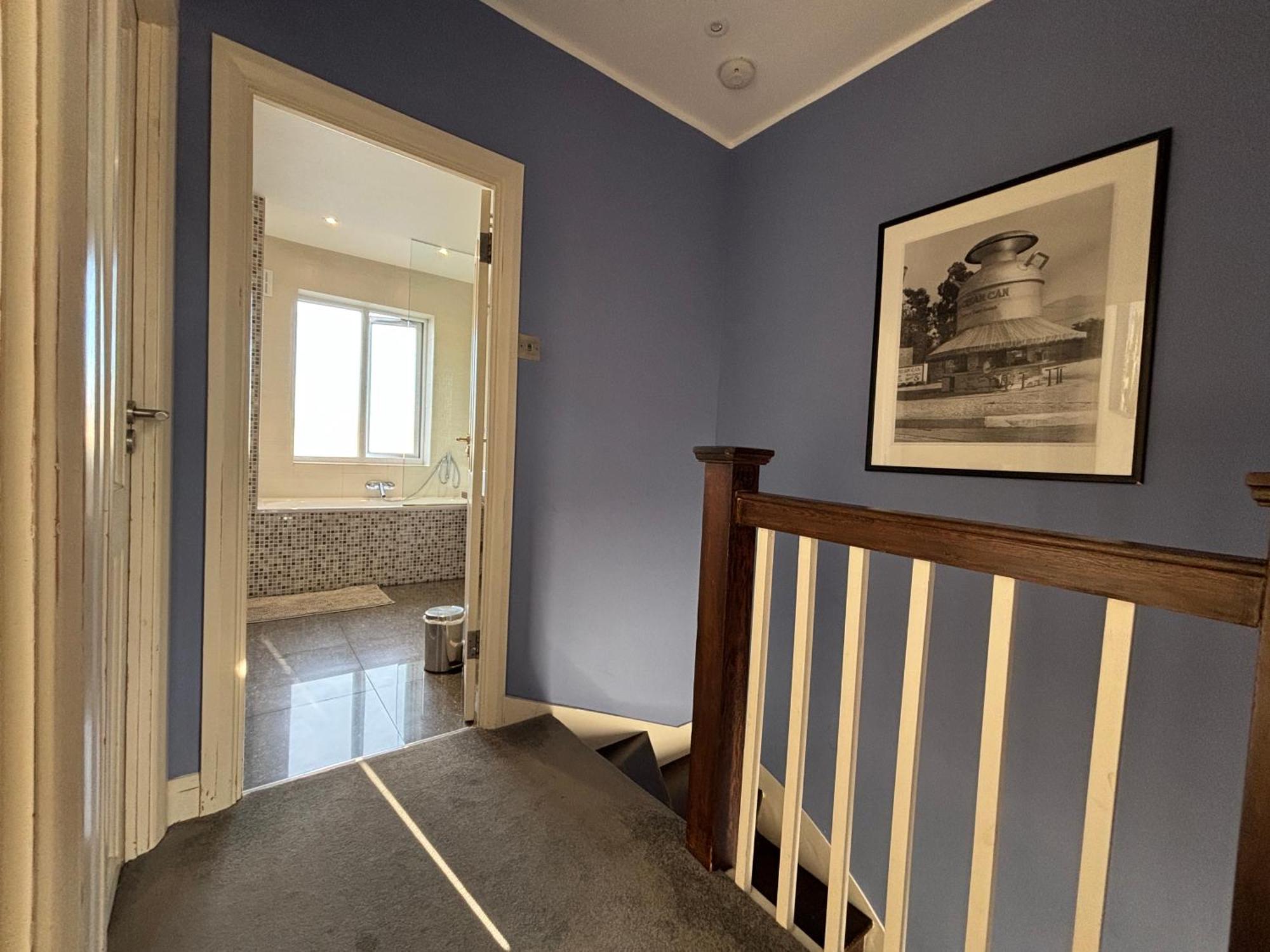 Entire House Floor Perfect For Couples & Freelancers - Available For Single Too Hotel London Ngoại thất bức ảnh
